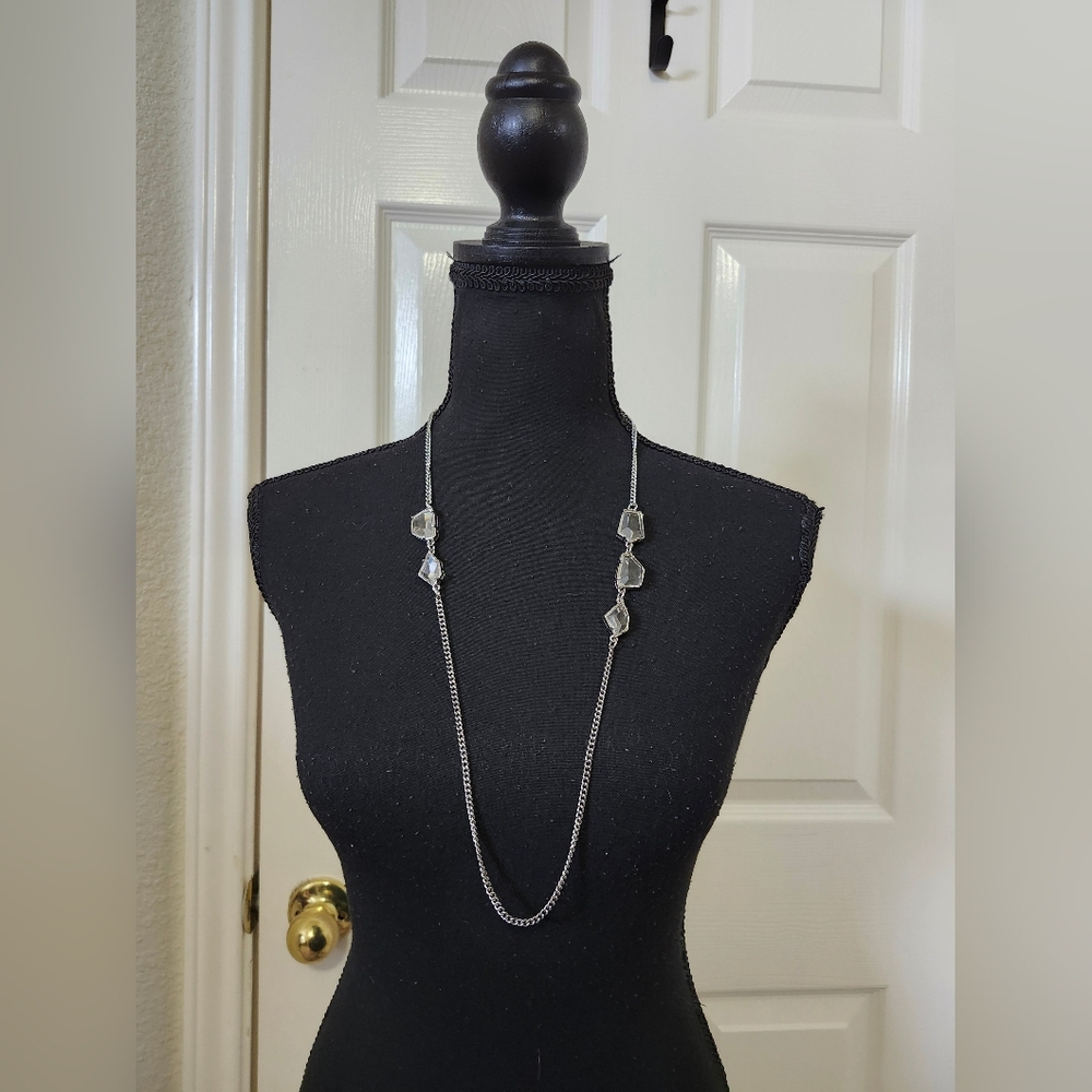 Elegant Silver Necklace